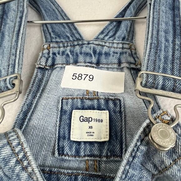 GAP Women's Overalls Size XS Multi Pocket Medium Wash Straight Leg - Picture 8 of 12